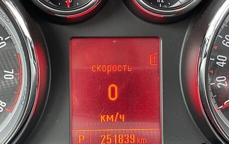 Opel Astra J, 2011 год, 600 000 рублей, 5 фотография