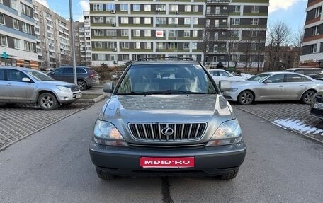 Lexus RX IV рестайлинг, 2001 год, 1 090 000 рублей, 1 фотография