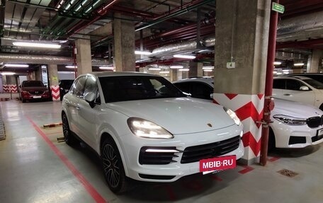 Porsche Cayenne III, 2019 год, 13 300 000 рублей, 2 фотография