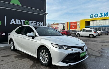 Toyota Camry, 2018 год, 2 698 000 рублей, 3 фотография