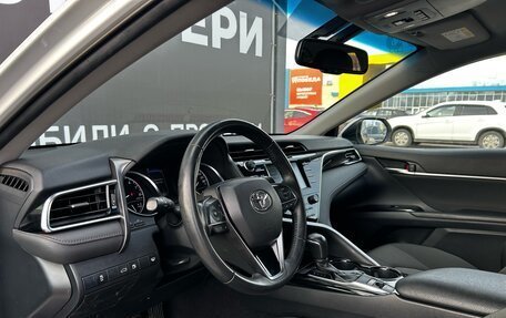 Toyota Camry, 2018 год, 2 698 000 рублей, 19 фотография