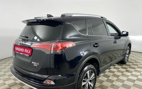 Toyota RAV4, 2018 год, 2 130 000 рублей, 6 фотография