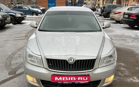 Skoda Octavia, 2011 год, 1 100 000 рублей, 2 фотография