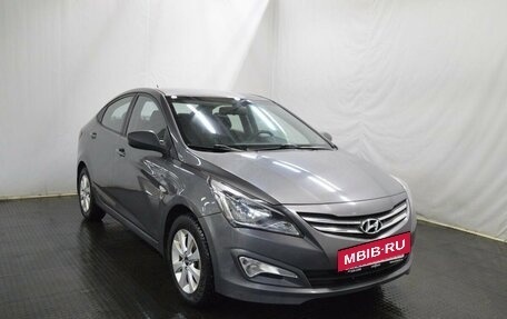 Hyundai Solaris II рестайлинг, 2016 год, 909 000 рублей, 3 фотография