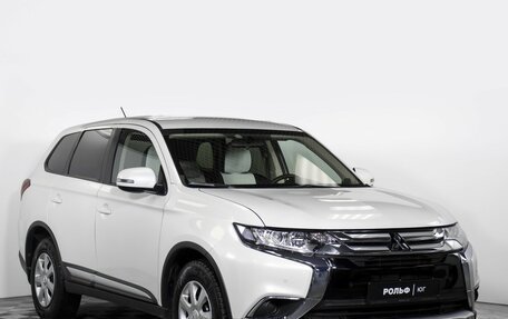 Mitsubishi Outlander III рестайлинг 3, 2016 год, 1 855 000 рублей, 3 фотография