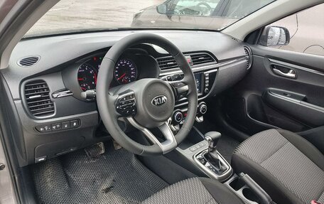 KIA Rio IV, 2018 год, 1 315 000 рублей, 10 фотография