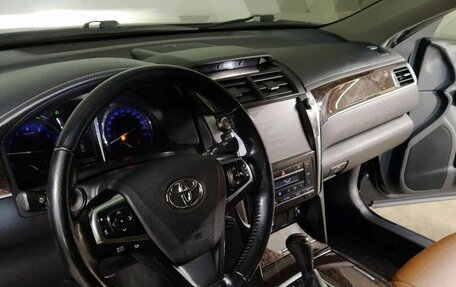 Toyota Camry, 2018 год, 2 645 000 рублей, 16 фотография