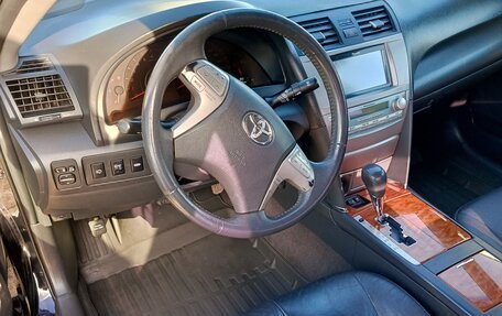 Toyota Camry, 2008 год, 1 250 000 рублей, 17 фотография