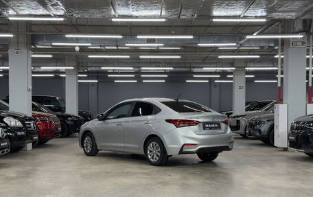 Hyundai Solaris II рестайлинг, 2017 год, 1 050 000 рублей, 9 фотография