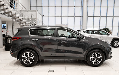 KIA Sportage IV рестайлинг, 2020 год, 2 290 000 рублей, 4 фотография