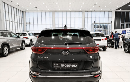 KIA Sportage IV рестайлинг, 2020 год, 2 290 000 рублей, 6 фотография