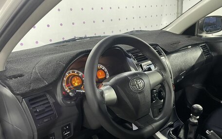 Toyota Corolla, 2011 год, 955 000 рублей, 15 фотография