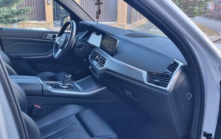 BMW X5, 2019 год, 7 000 000 рублей, 18 фотография