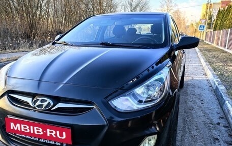 Hyundai Solaris II рестайлинг, 2013 год, 640 000 рублей, 3 фотография