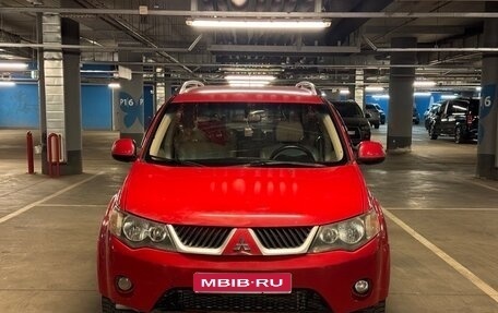 Mitsubishi Outlander III рестайлинг 3, 2007 год, 777 000 рублей, 1 фотография