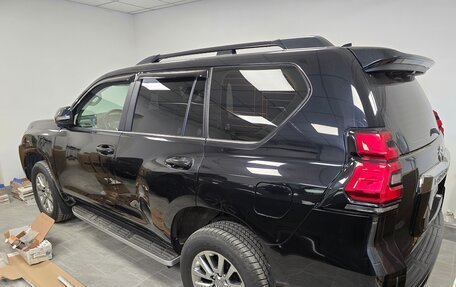 Toyota Land Cruiser Prado 150 рестайлинг 2, 2019 год, 6 300 000 рублей, 2 фотография