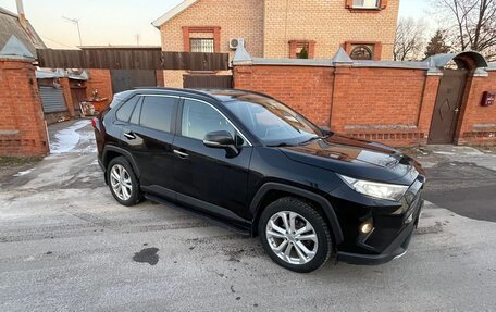 Toyota RAV4, 2020 год, 3 500 000 рублей, 1 фотография