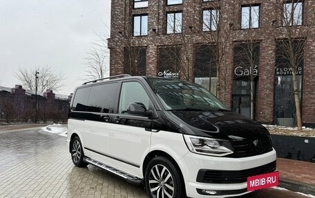 Volkswagen Multivan T6 рестайлинг, 2019 год, 5 249 000 рублей, 3 фотография