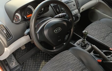 KIA cee'd I рестайлинг, 2009 год, 664 000 рублей, 5 фотография