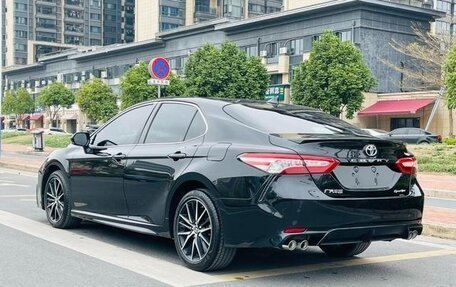Toyota Camry, 2022 год, 2 420 442 рублей, 5 фотография