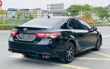Toyota Camry, 2022 год, 2 420 442 рублей, 7 фотография