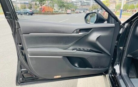 Toyota Camry, 2022 год, 2 420 442 рублей, 17 фотография