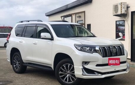 Toyota Land Cruiser Prado 150 рестайлинг 2, 2022 год, 5 700 272 рублей, 4 фотография