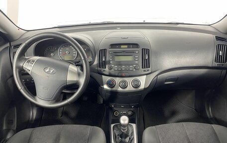 Hyundai Elantra IV, 2010 год, 700 000 рублей, 7 фотография