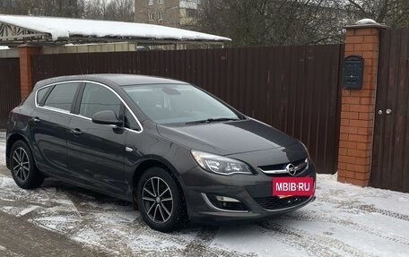 Opel Astra J, 2012 год, 1 500 000 рублей, 2 фотография