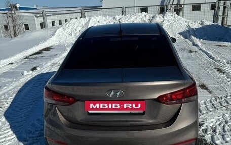 Hyundai Solaris II рестайлинг, 2018 год, 1 150 000 рублей, 7 фотография