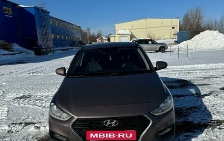 Hyundai Solaris II рестайлинг, 2018 год, 1 150 000 рублей, 5 фотография
