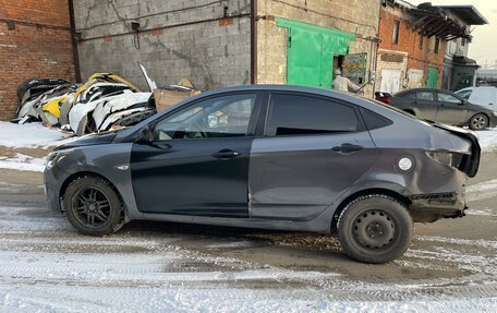 Hyundai Solaris II рестайлинг, 2015 год, 340 000 рублей, 4 фотография