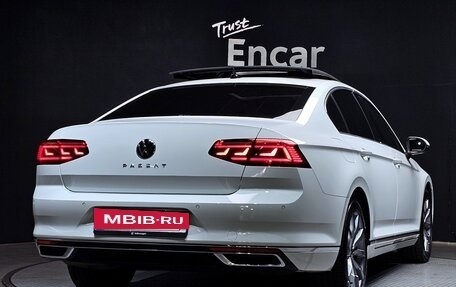 Volkswagen Passat B8 рестайлинг, 2022 год, 2 288 000 рублей, 2 фотография