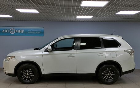 Mitsubishi Outlander III рестайлинг 3, 2014 год, 1 712 000 рублей, 8 фотография