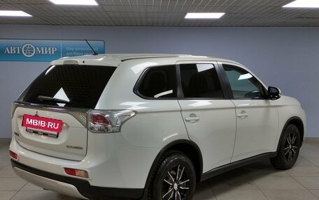 Mitsubishi Outlander III рестайлинг 3, 2014 год, 1 712 000 рублей, 5 фотография