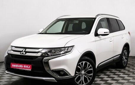 Mitsubishi Outlander III рестайлинг 3, 2017 год, 2 298 000 рублей, 1 фотография