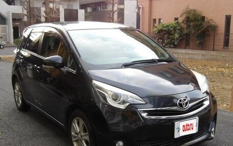 Toyota Ractis II, 2014 год, 900 898 рублей, 1 фотография