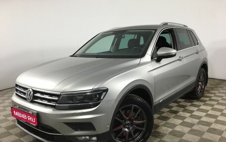 Volkswagen Tiguan II, 2017 год, 2 860 000 рублей, 1 фотография