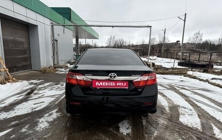 Toyota Camry, 2014 год, 1 800 000 рублей, 4 фотография