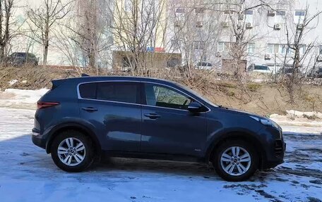 KIA Sportage IV рестайлинг, 2018 год, 2 000 000 рублей, 4 фотография