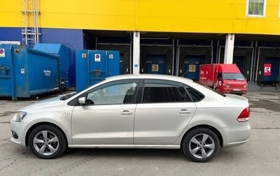 Volkswagen Polo VI (EU Market), 2013 год, 810 000 рублей, 1 фотография