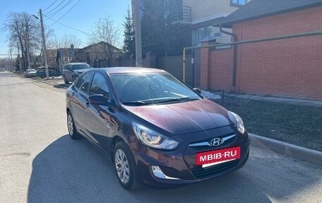 Hyundai Solaris II рестайлинг, 2011 год, 489 000 рублей, 3 фотография