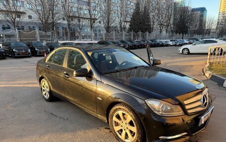 Mercedes-Benz C-Класс, 2011 год, 2 300 000 рублей, 8 фотография
