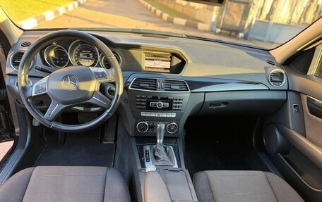 Mercedes-Benz C-Класс, 2011 год, 2 300 000 рублей, 6 фотография