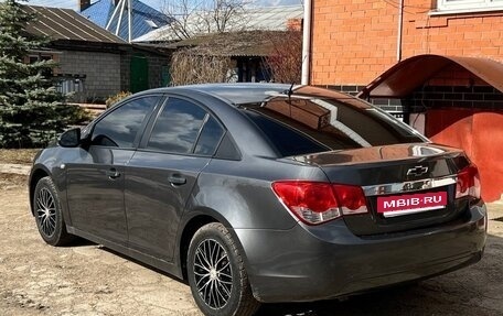 Chevrolet Cruze II, 2011 год, 750 000 рублей, 3 фотография