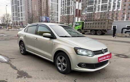 Volkswagen Polo VI (EU Market), 2013 год, 810 000 рублей, 4 фотография