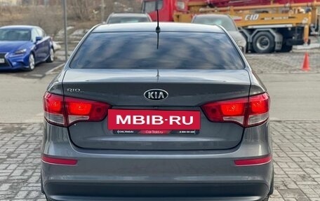 KIA Rio III рестайлинг, 2015 год, 990 000 рублей, 6 фотография