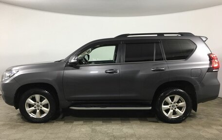 Toyota Land Cruiser Prado 150 рестайлинг 2, 2019 год, 3 730 000 рублей, 10 фотография