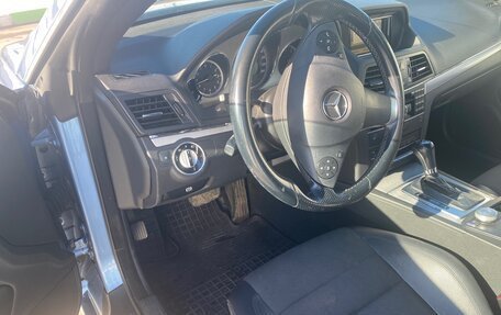 Mercedes-Benz E-Класс, 2010 год, 1 790 000 рублей, 7 фотография