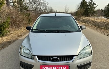 Ford Focus II рестайлинг, 2006 год, 305 999 рублей, 2 фотография